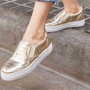JustFab Just Fab Croc Embossed Metallic Gold Slip-On Loafers Shoes New Size 9